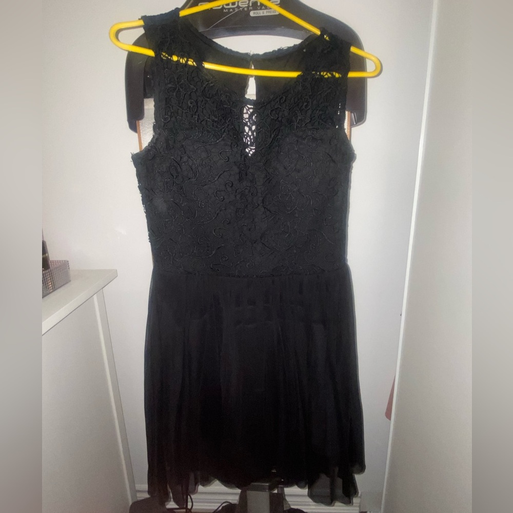 Lace and mesh little black dress